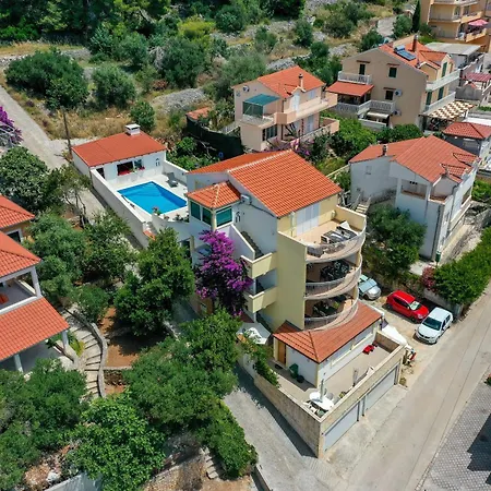 Appartement Nea Leona